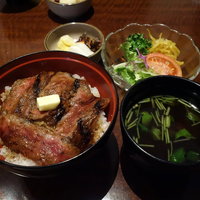 赤坂 津つ井 総本店 - 特味彩セット3500円 の ビフテキ丼ミニ