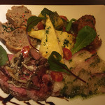 OUI - 前菜の盛り合わせ