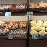 ゆめのパン屋 - 棚の一覧