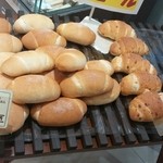 ゆめのパン屋 - 塩パン３個で安くなります。