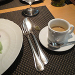 カーロ・エ・カーラ - コーヒー