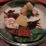 こまつ - 八寸(柿の白酢和え、ごり、むかご抹茶、鶏松風、くわいを使ったカステラ、栗)(2015/12)