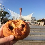 パンやきどころ RIKI - おはようございます。出初式がやってます笑