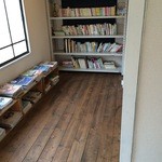 cafe yom pan - 3Fは、まさにプライベート図書室です(2016.1.10)