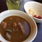 スコール - 2016.1）カレーの写真は1枚ですが、3種類いただきましたｗ