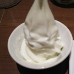 ミルク&パフェ よつ葉ホワイトコージ - 