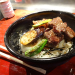 Suteki Hausu Yuumi - ステーキ丼1500円