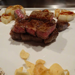 ステーキハウス 優味 - サーロインステーキランチ2500円＋肉追加70g1050円