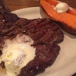Lone Star Steakhouse & Saloon - リブアイステーキ