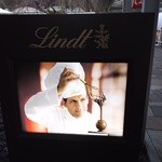 リンツ ショコラ ブティック＆カフェ - 2016/1 お店目印～