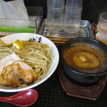 麺匠 中うえ  - 担々つけ麺　８００円　2016/1