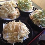 ふる里 - 日替わり天ぷら　一皿150円（野菜天３種）お塩かそばつゆでいただきます。