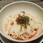 神楽坂芝蘭 - 成都式汁無担担麺