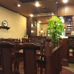 アデリータ - 201501  アデリータ  店内（座席より右まわり）⇒