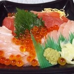 どんぶり屋まぐろ大将 - おまかせ丼・アップ