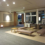 蓼科グランドホテル 滝の湯 - 湯上り処。