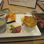 蓼科グランドホテル 滝の湯 - 夕食の一部。