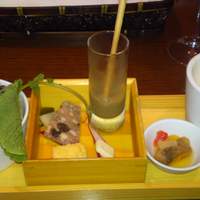 シェ フルール 横濱 - 前菜盛り合わせは見事