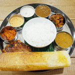 ヴェヌス サウス インディアン ダイニング - ポンガルまでのスペシャルミールス ノンベジミールス(2800円)