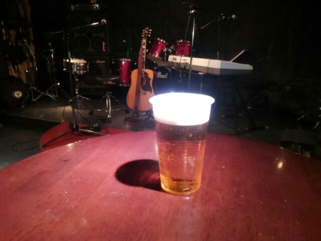 閉店】新橋ZZ （ズィーズィー） - 新橋/バー | 食べログ