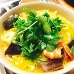 アンゴン - ミートム(スパイシー海老ラーメン)♡