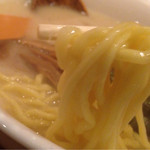 九十九ラーメン - 麺リフト