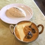 エパレット - 揚げナスと、チーズのカレー