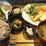 めしカフェ マニマニ - Ａ定食 「真鯛としいたけのかぶら蒸し～七草あんかけ～」他いろいろ大鉢・小鉢
