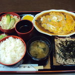 小がね - カツ丼定食