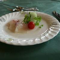 メインダイニングルーム 三笠 - 新鮮なお魚の前菜