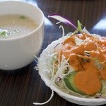 ニュータージマハルエベレスト - スープとサラダ