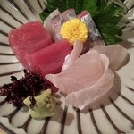 味鶴寿司 - お造り盛り合わせ