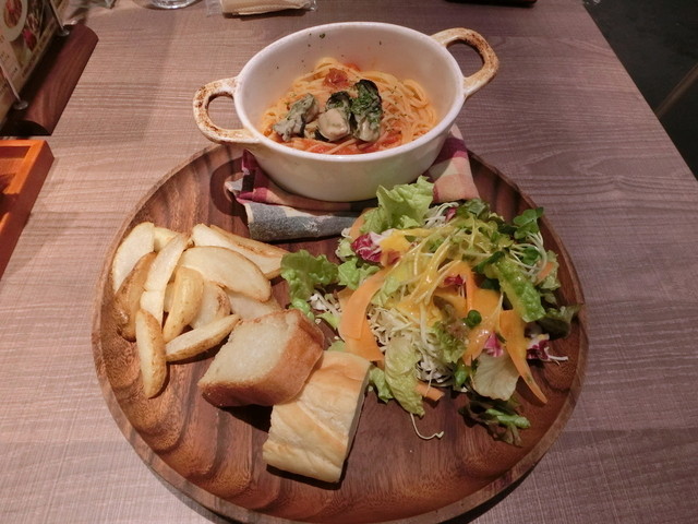 閉店 リズ ラリー イオンモール岡山店 Lis Larry 岡山駅前 オイスターバー 食べログ