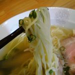 麺匠 四神伝 - 細めのｽﾄﾚｰﾄ麺が合っていますね