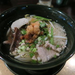 Nara Thai Cuisine - 麺（モツ入り）