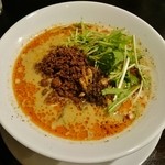 四川担担麺 阿吽 - 担々麺（３辛）830円（2016年）