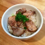 麺屋彩香 - 焼豚丼