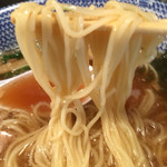 らーめん くじら軒 横浜本店 - 細ストレート麺