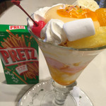 フレンド - ババロアパフェ650円