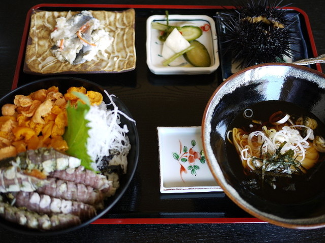 Oshokuji Dokoro Maehama photo 2