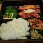 上野 太昌園 - カルビ定食