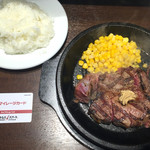 いきなりステーキ - 201601 肉マイレージで食べたグラム数がそのまま次回使えるポイントとなる