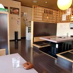 にく彦 - 店内