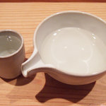 そばの実 一閑人 - 越乃寒梅 白ラベル(1合750円)