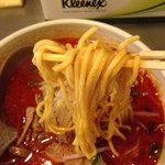 はな火屋 - 味噌らーめんの中太ストレート麺