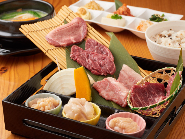 牛紋 イオンモール四條畷店 ギュウモン 忍ケ丘 焼肉 ネット予約可 食べログ