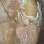 すみ江 - はちじかん煮込んだ牛スネ