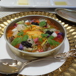 ビストロ ダイア - すっかり、ダイアの名物料理となった、海の宝石の缶詰。(北海道産帆立、イクラ、生うにの缶詰　冬野菜のマケドニア風、カリフラワーのムース)