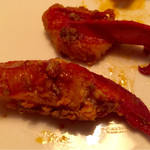 レッドロブスター - 一見殻付きに見えますが、これはロブスターの爪の部分の身です。