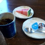 Unagi No Kawakou - 食後のフルーツとアイスコーヒー